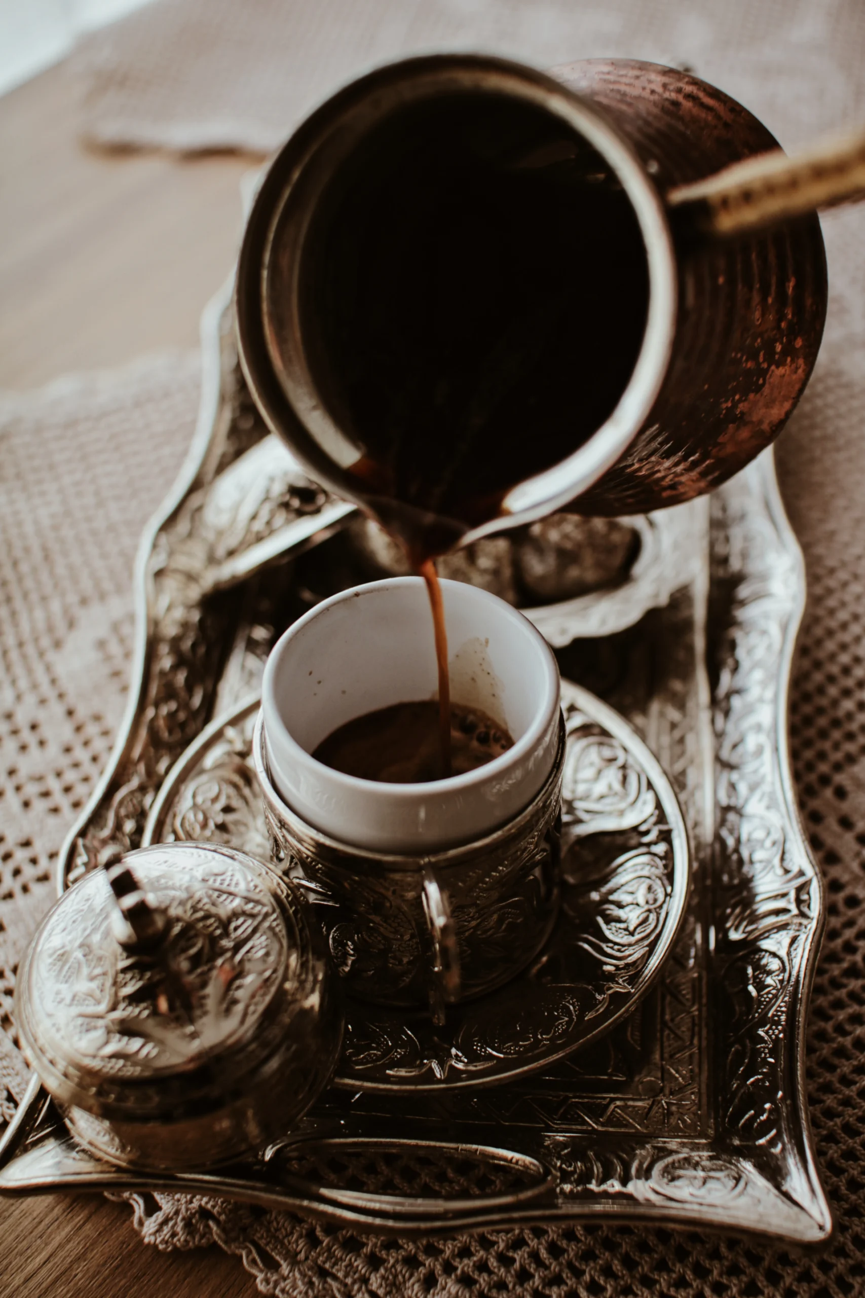 przyrządzanie kawy po turecku